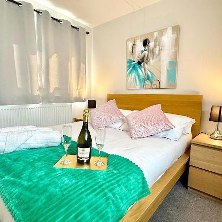 Horizon House, Stunning 2-Bedroom Flat 1, Parking, Netflix, Oxford Extérieur photo