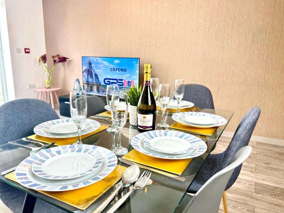 Horizon House, Stunning 2-Bedroom Flat 1, Parking, Netflix, Oxford Extérieur photo