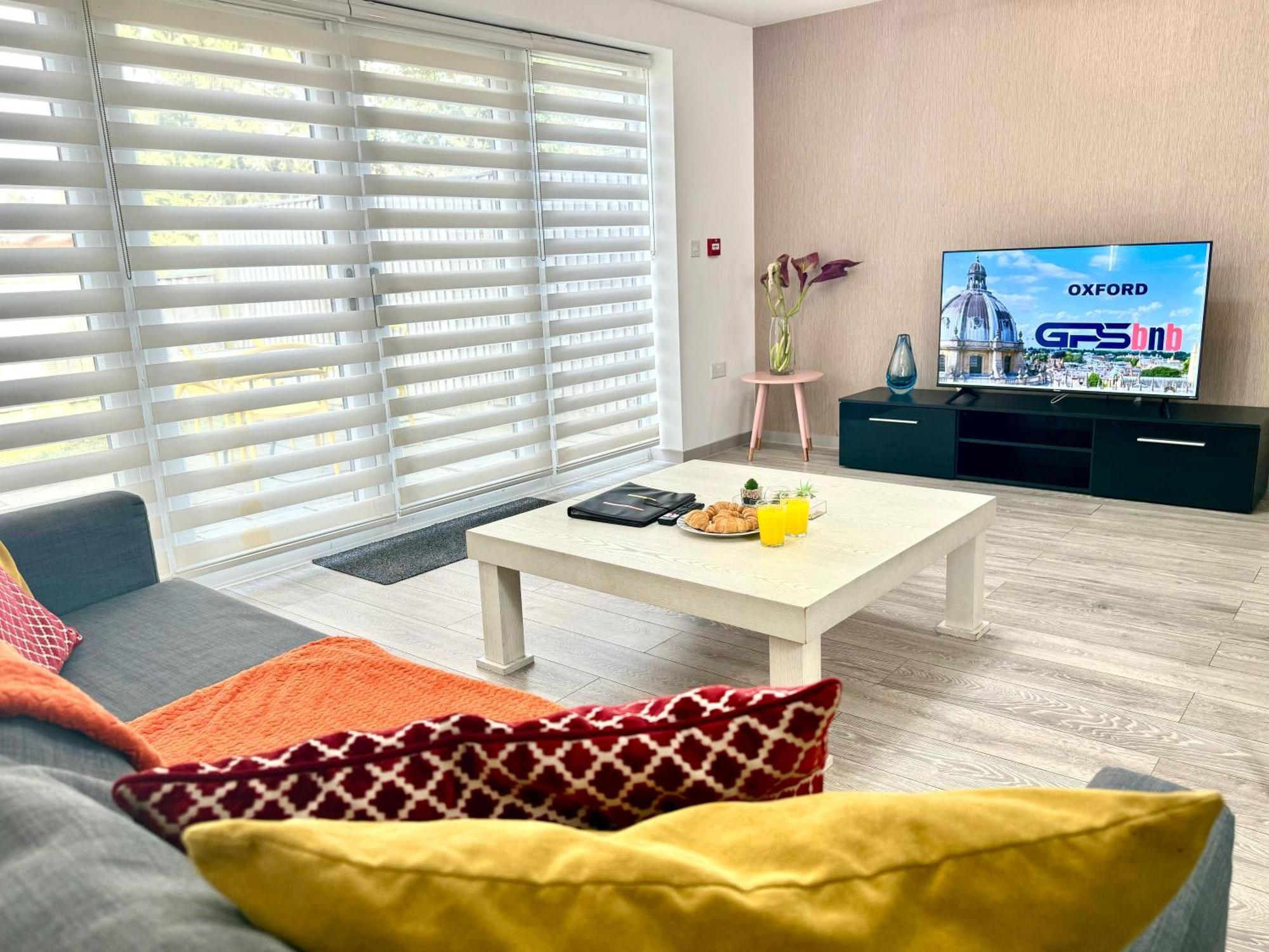 Horizon House, Stunning 2-Bedroom Flat 1, Parking, Netflix, Oxford Extérieur photo