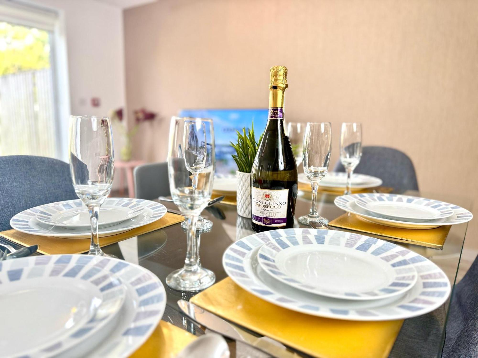 Horizon House, Stunning 2-Bedroom Flat 1, Parking, Netflix, Oxford Extérieur photo